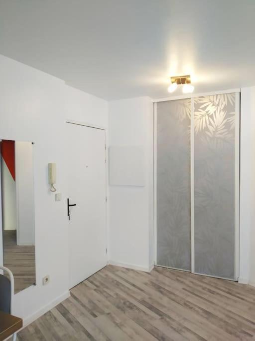 Superb Modern Apartment Clichy Extérieur photo